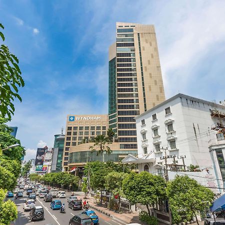 Wyndham Surabaya Exterior foto