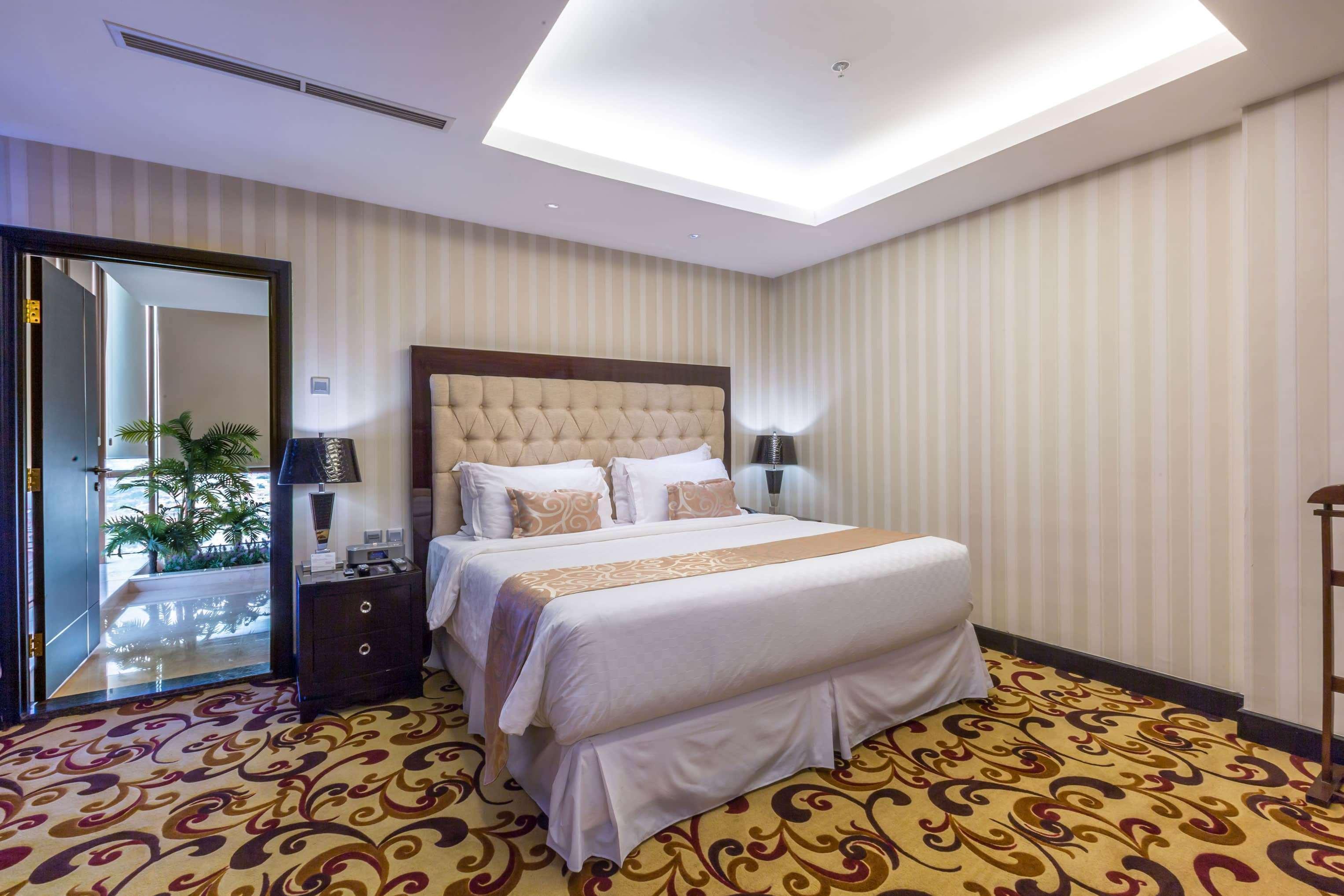 Wyndham Surabaya Exterior foto