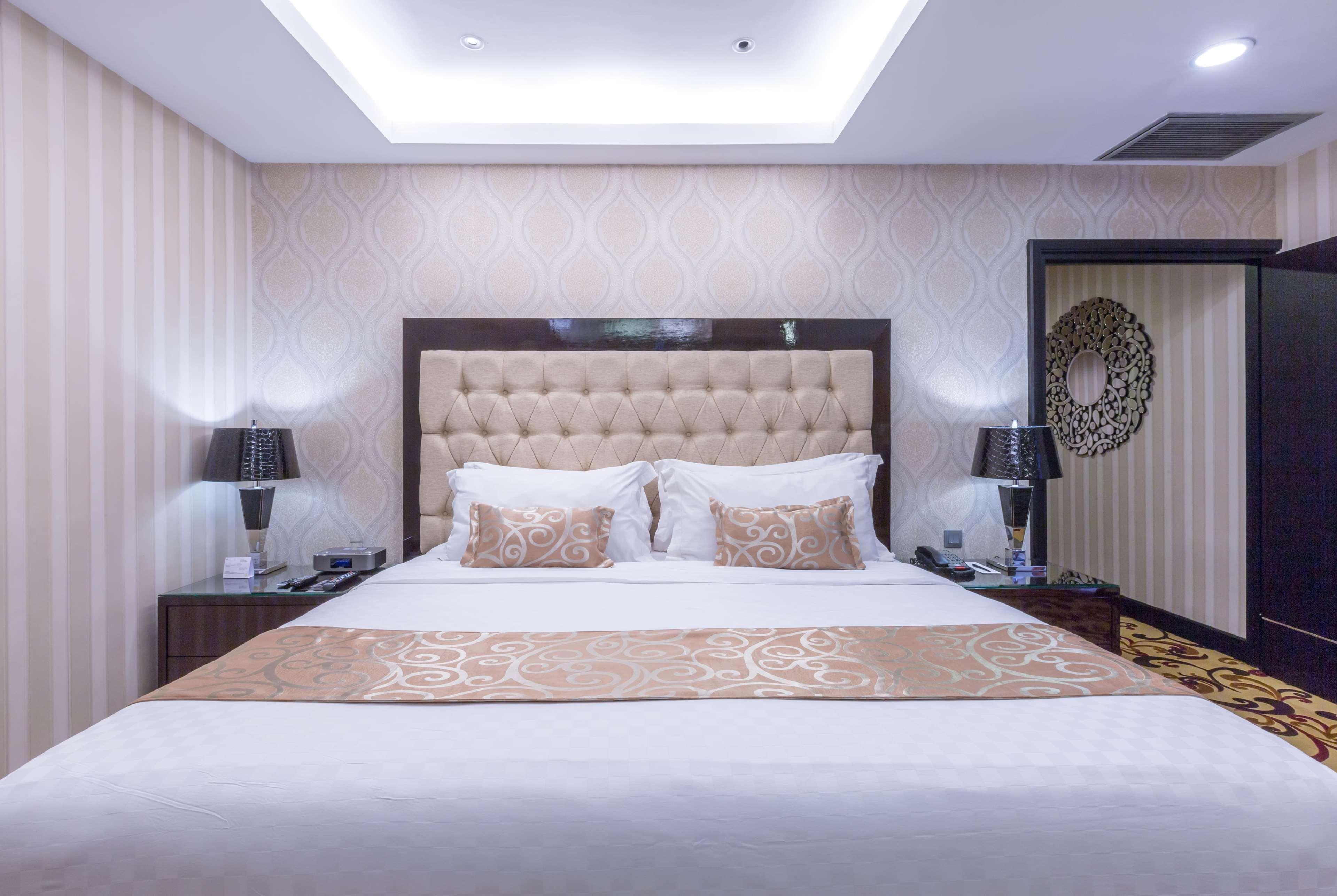 Wyndham Surabaya Exterior foto