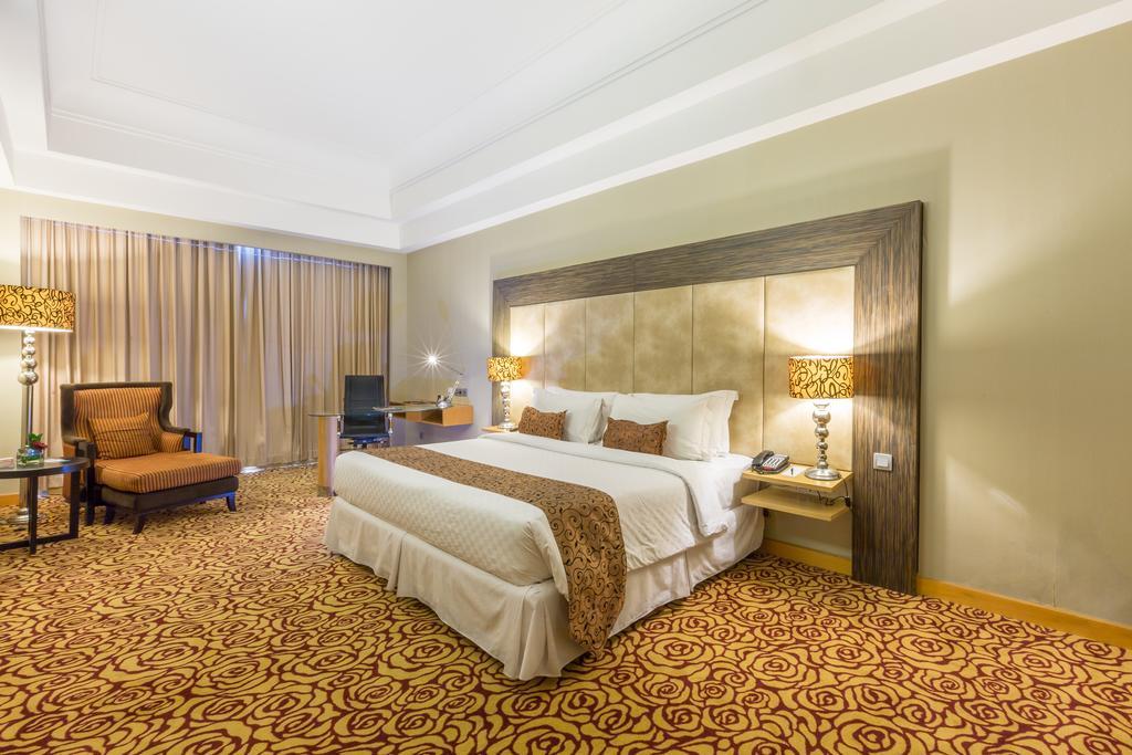 Wyndham Surabaya Exterior foto
